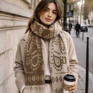 Kuviollinen villasekoitehuivi – Beige